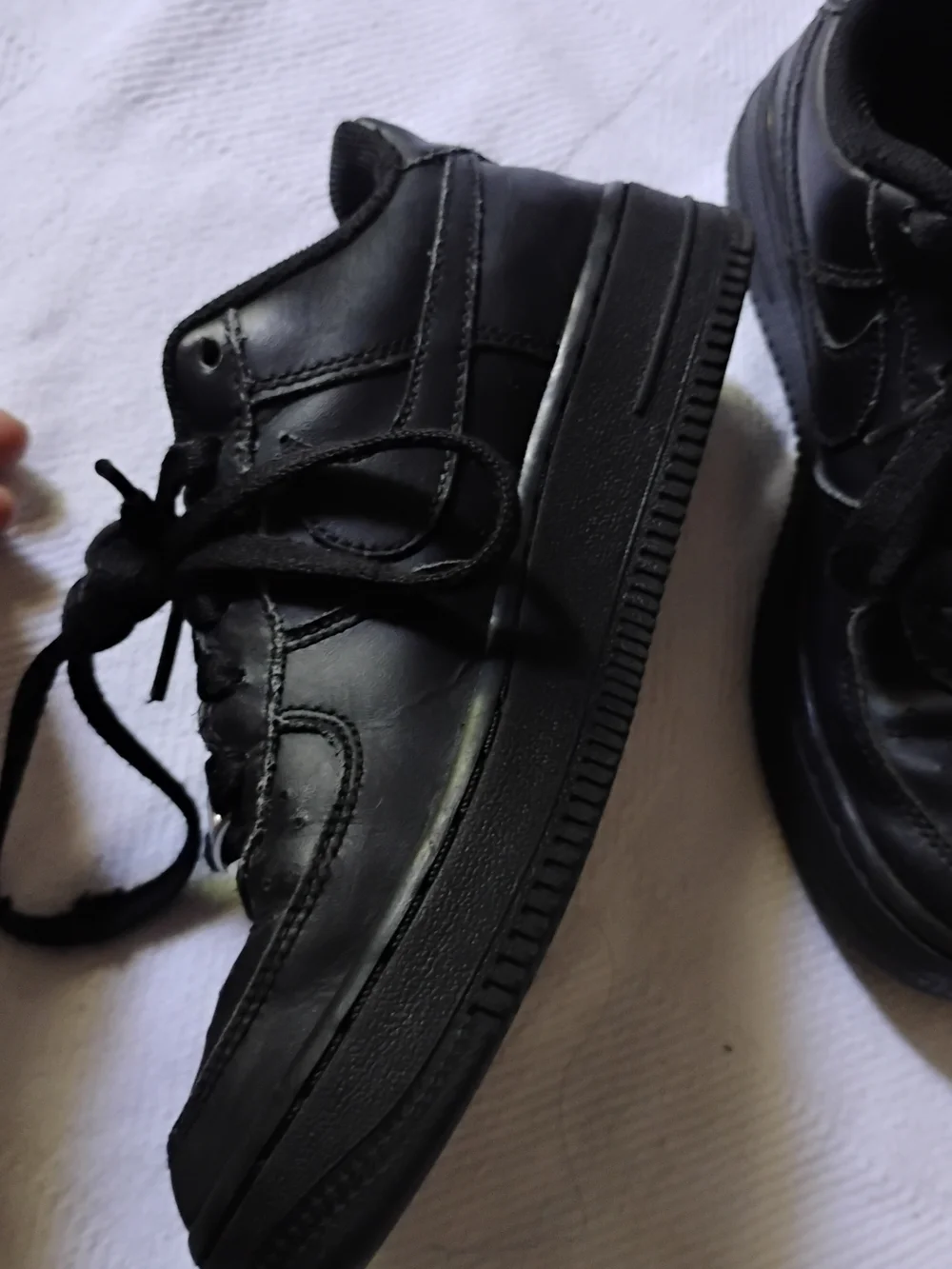 Nike Black Leather Low-Top Sneakers